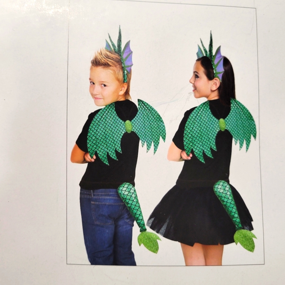 Halloween costume child's one size Dragon kit NWT